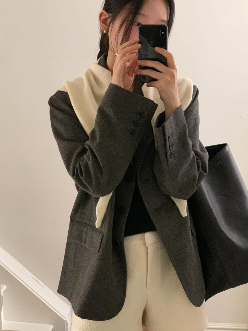 Dear shawl warmer-4col
