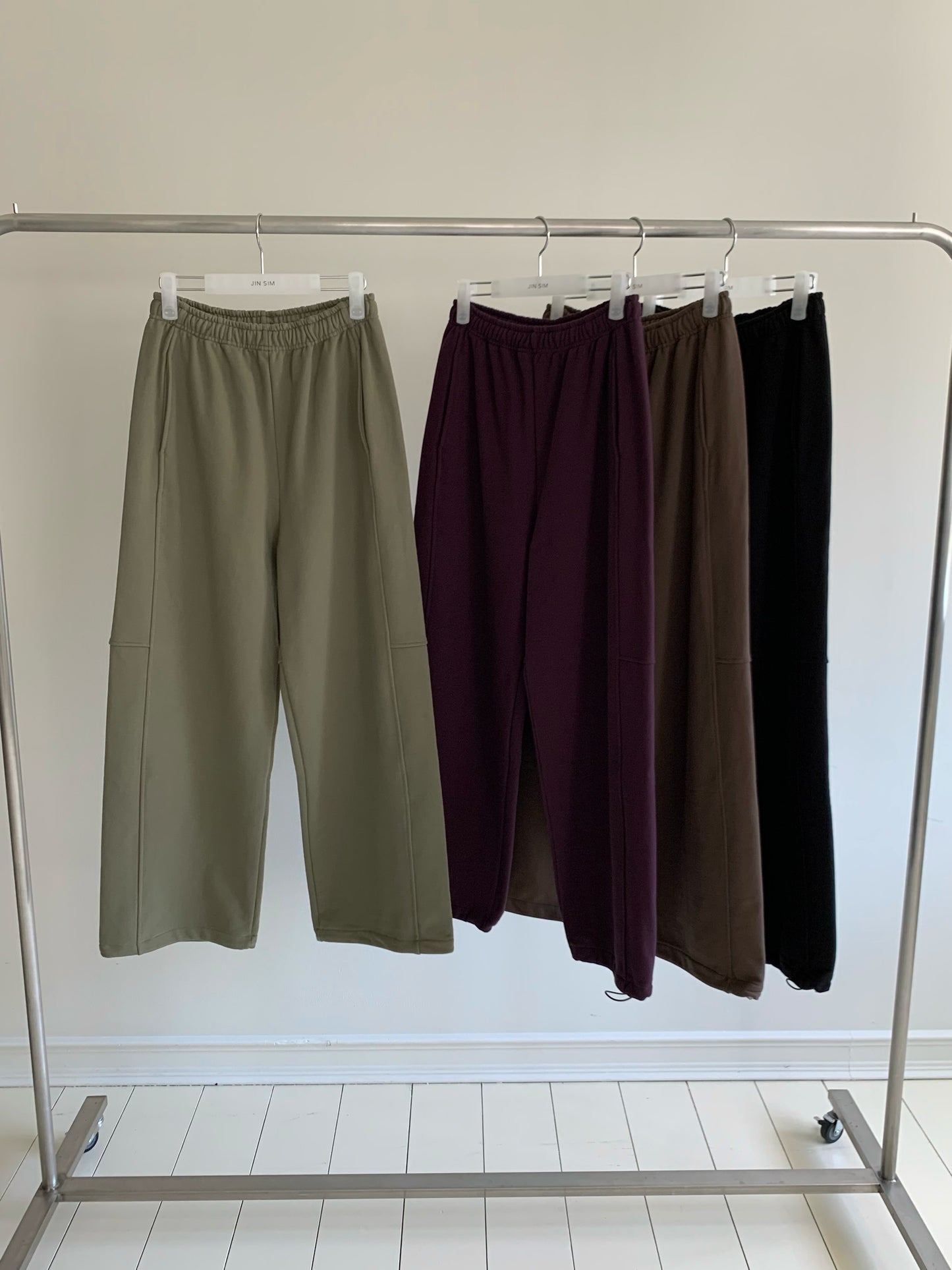 debin pants-4col