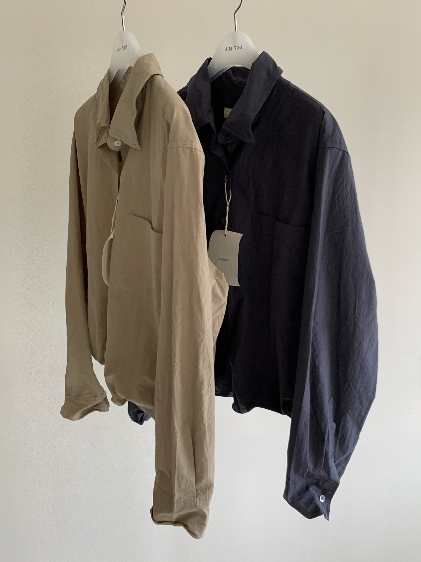 crease wire shirt-2col