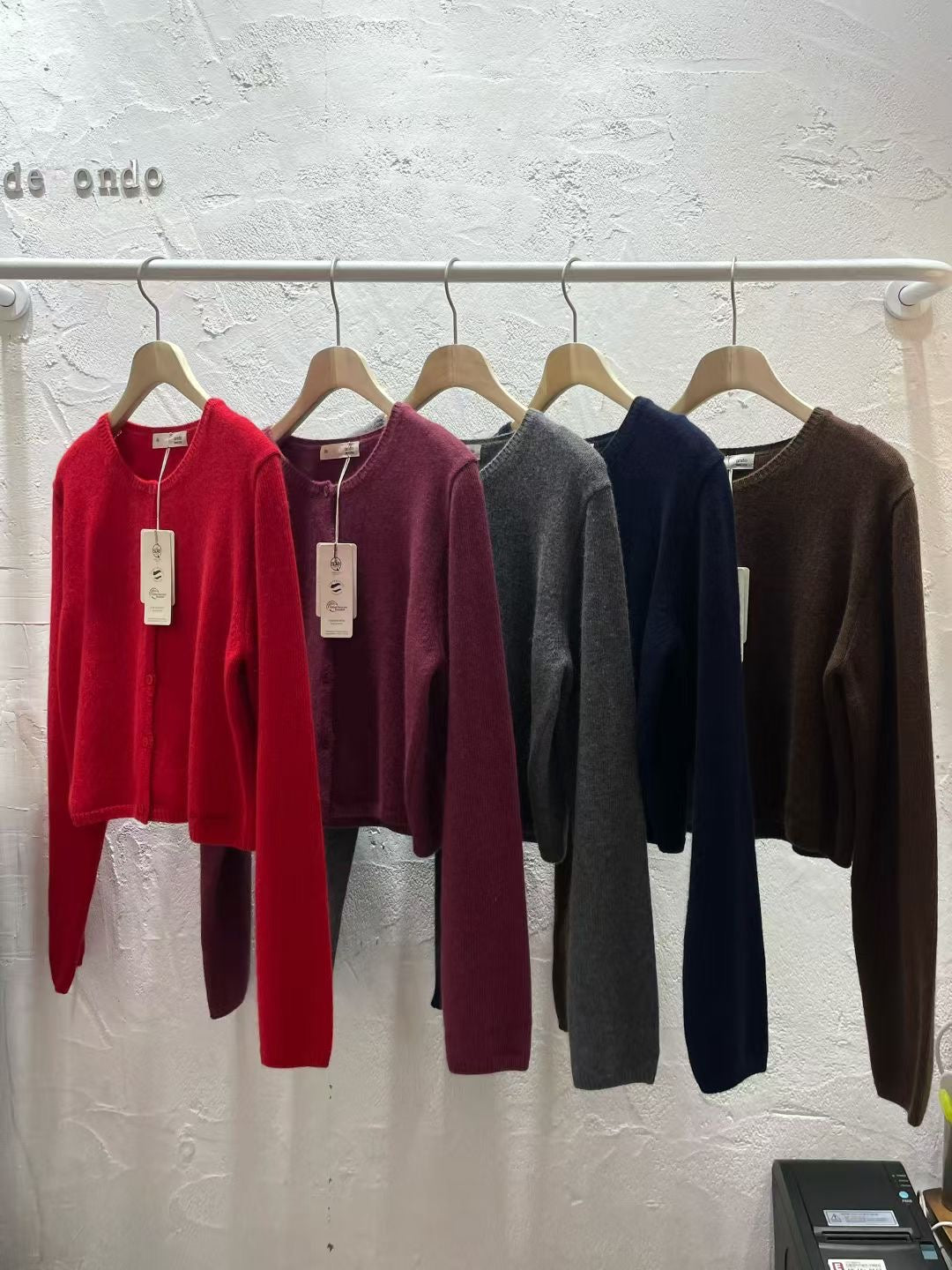 Deondo camel wool logo cardigan-5col