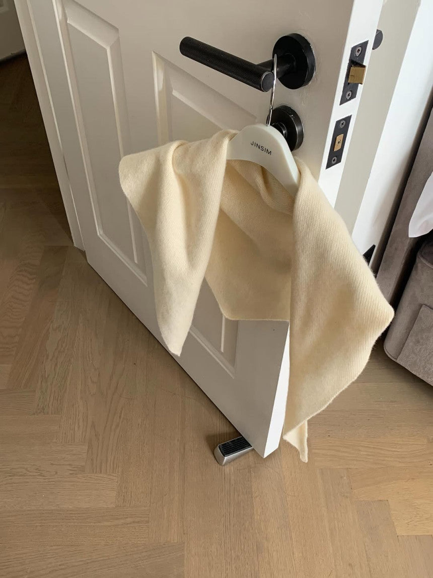 Dear shawl warmer-4col