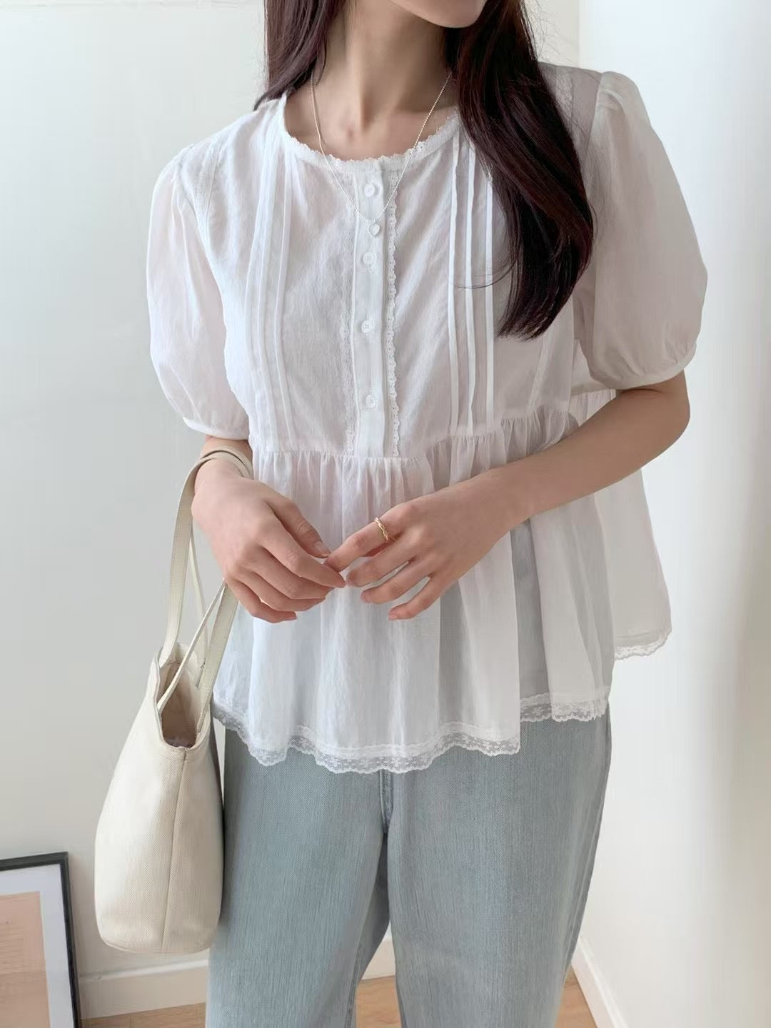 Moko lace blouse