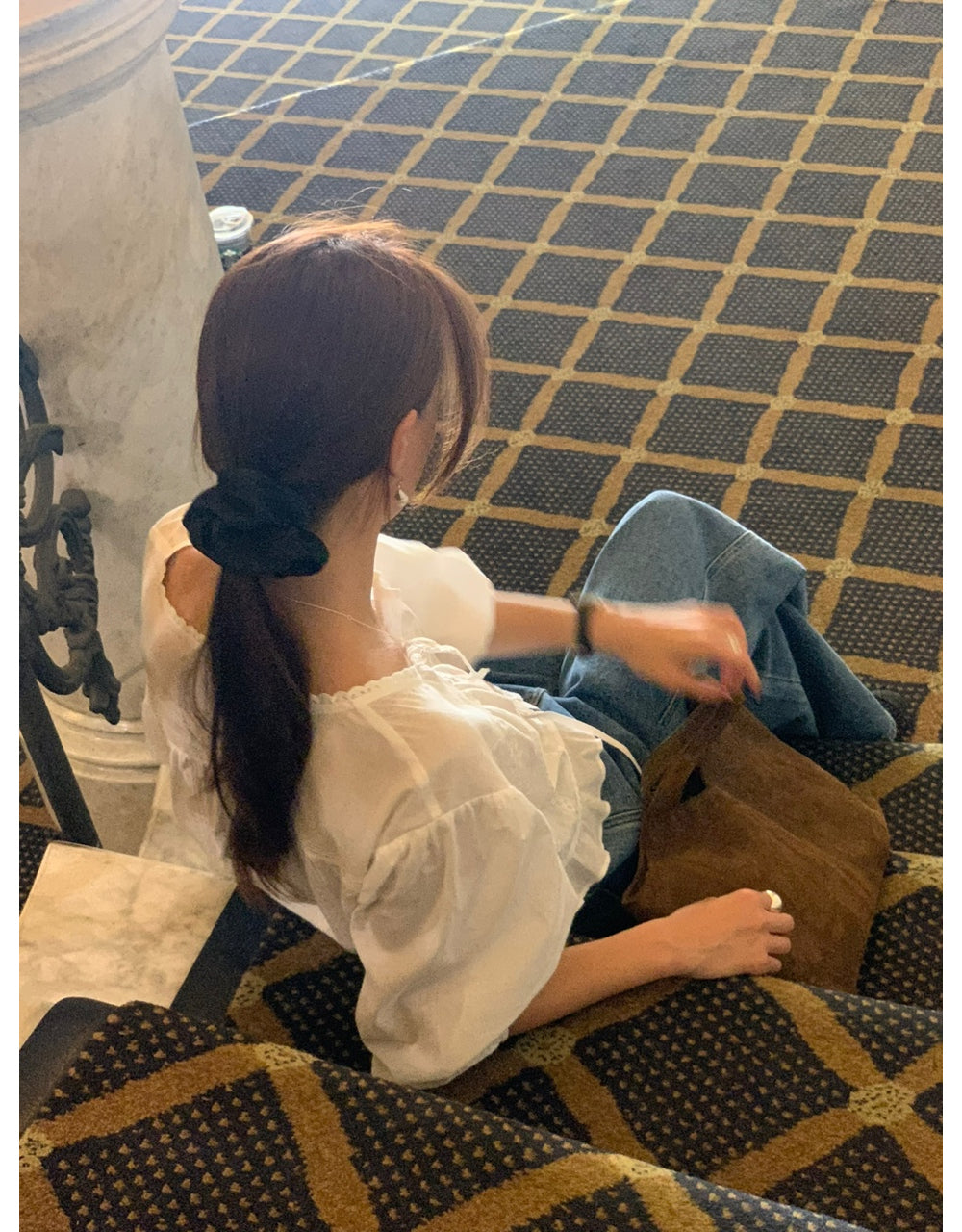 Moon byul blouse