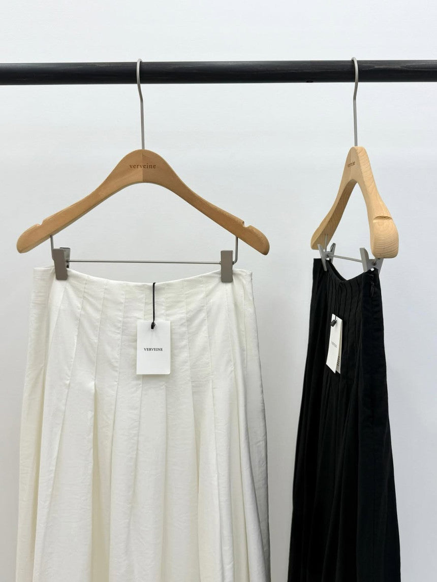 Feb pintuck skirt-2col