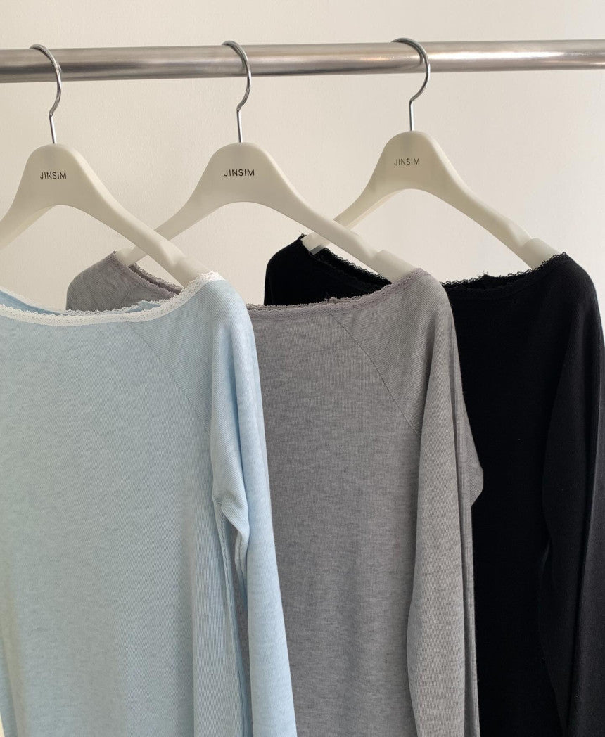 one off-shoulder T-5col