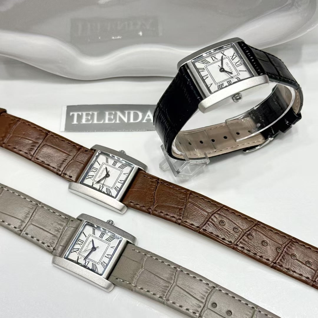 Telenda square leather