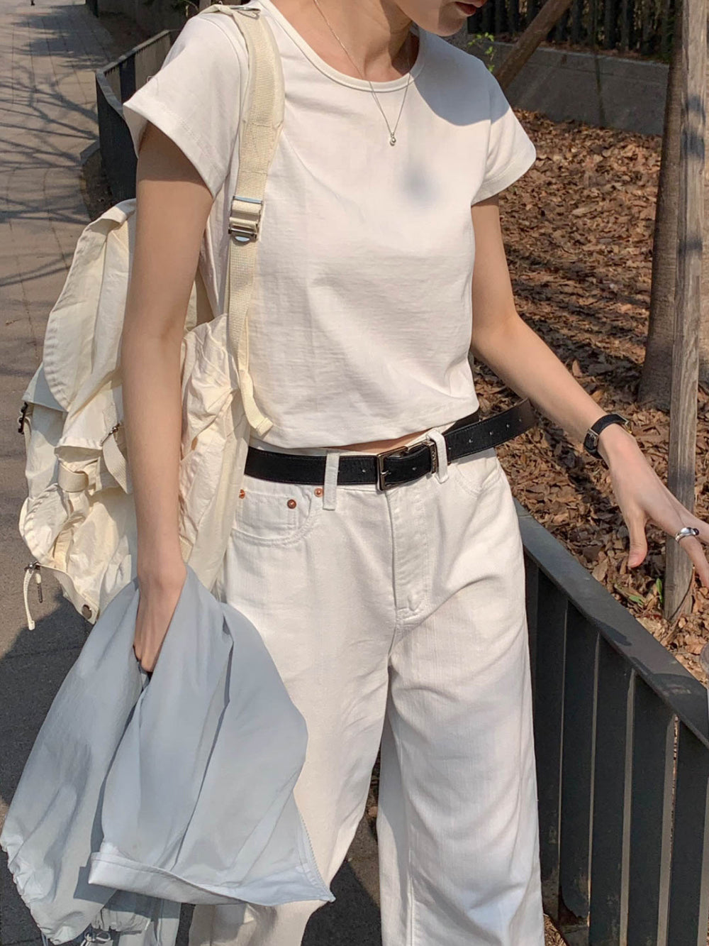 ivory即納 Baige semi crop T-4col