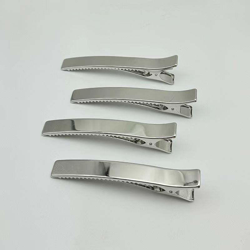 Big Silver Clip
