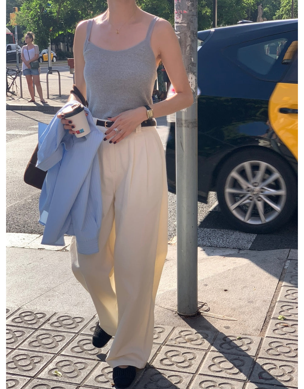 Sheer sleeveless-3col