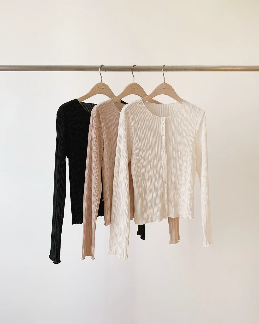Ounce simon pleats cardigan-3col