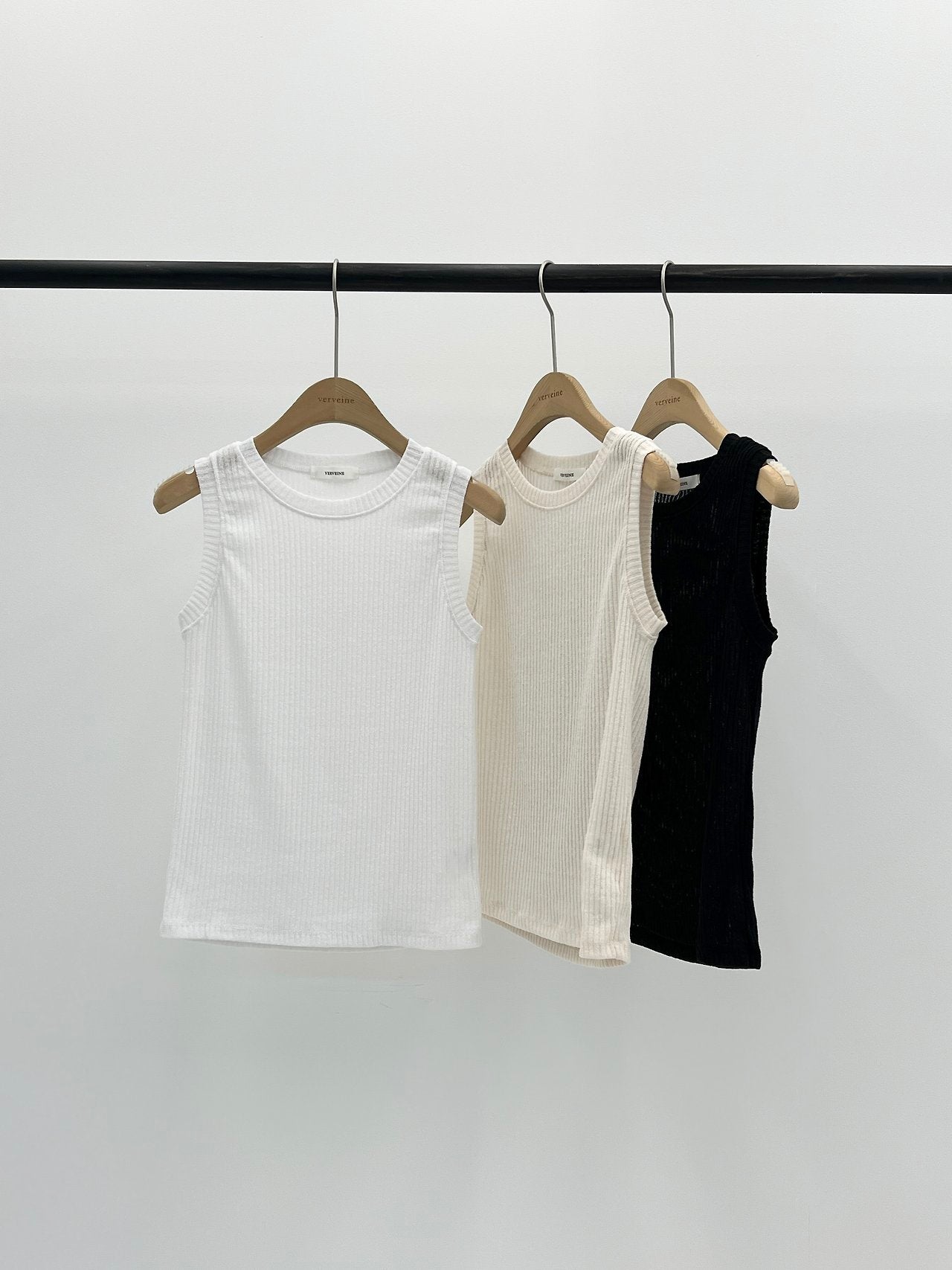 Maison rib sleeveless-3col
