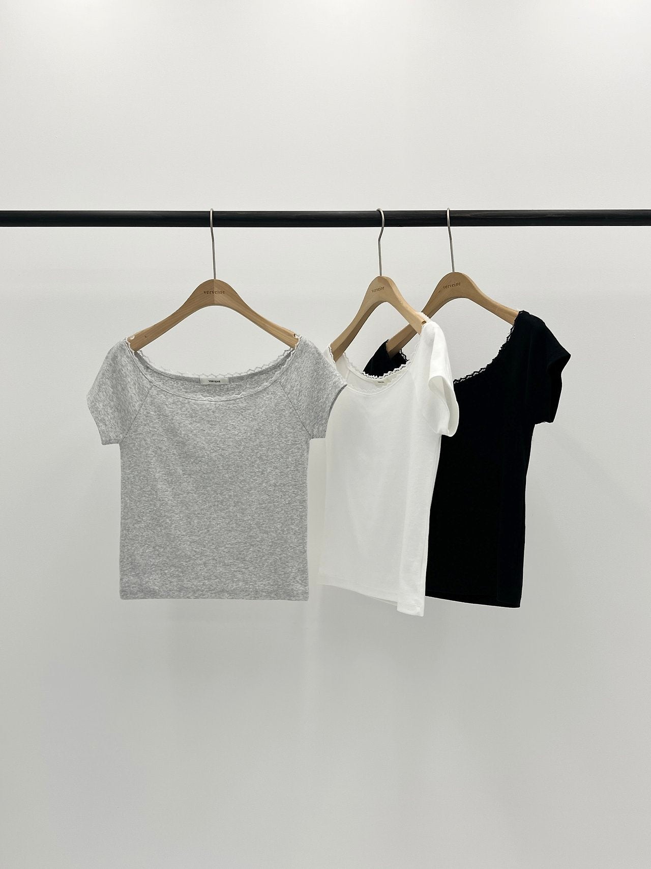 Serin boatneck lace T-3col