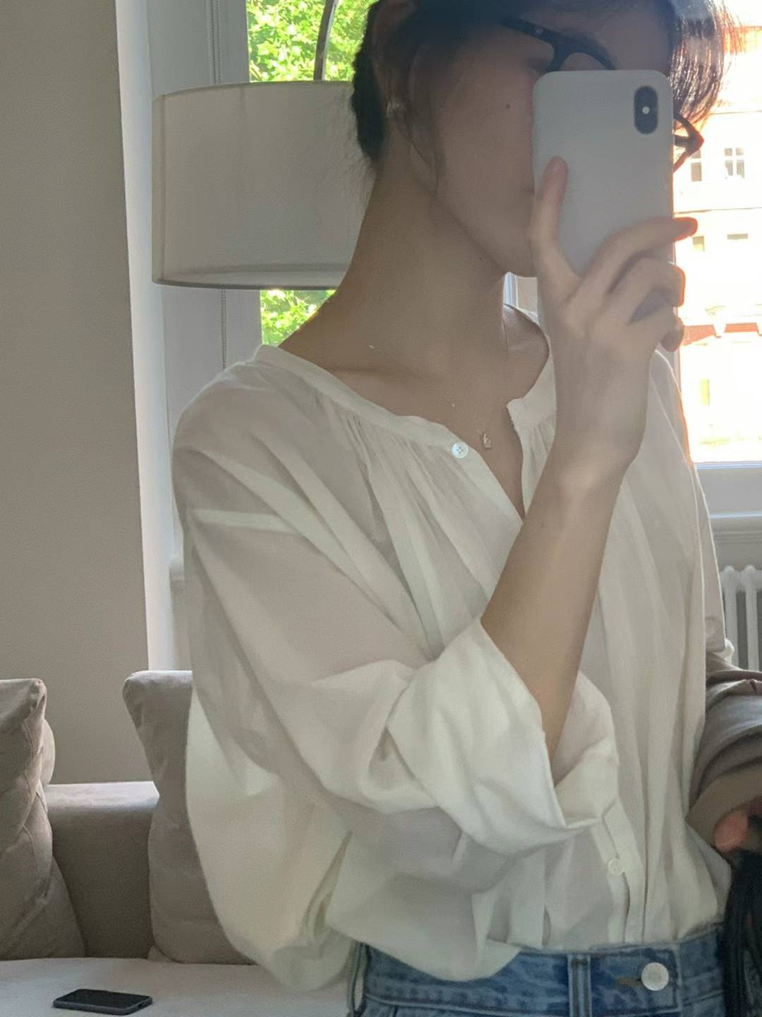 Ounce soi round shirring blouse-2col