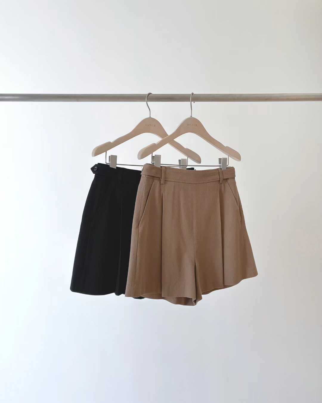 Ounce plum banding shorts-2col