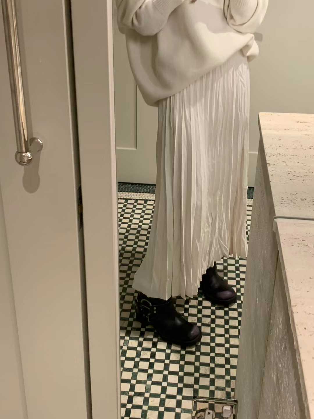 Ounce machi pleats skirt-2col