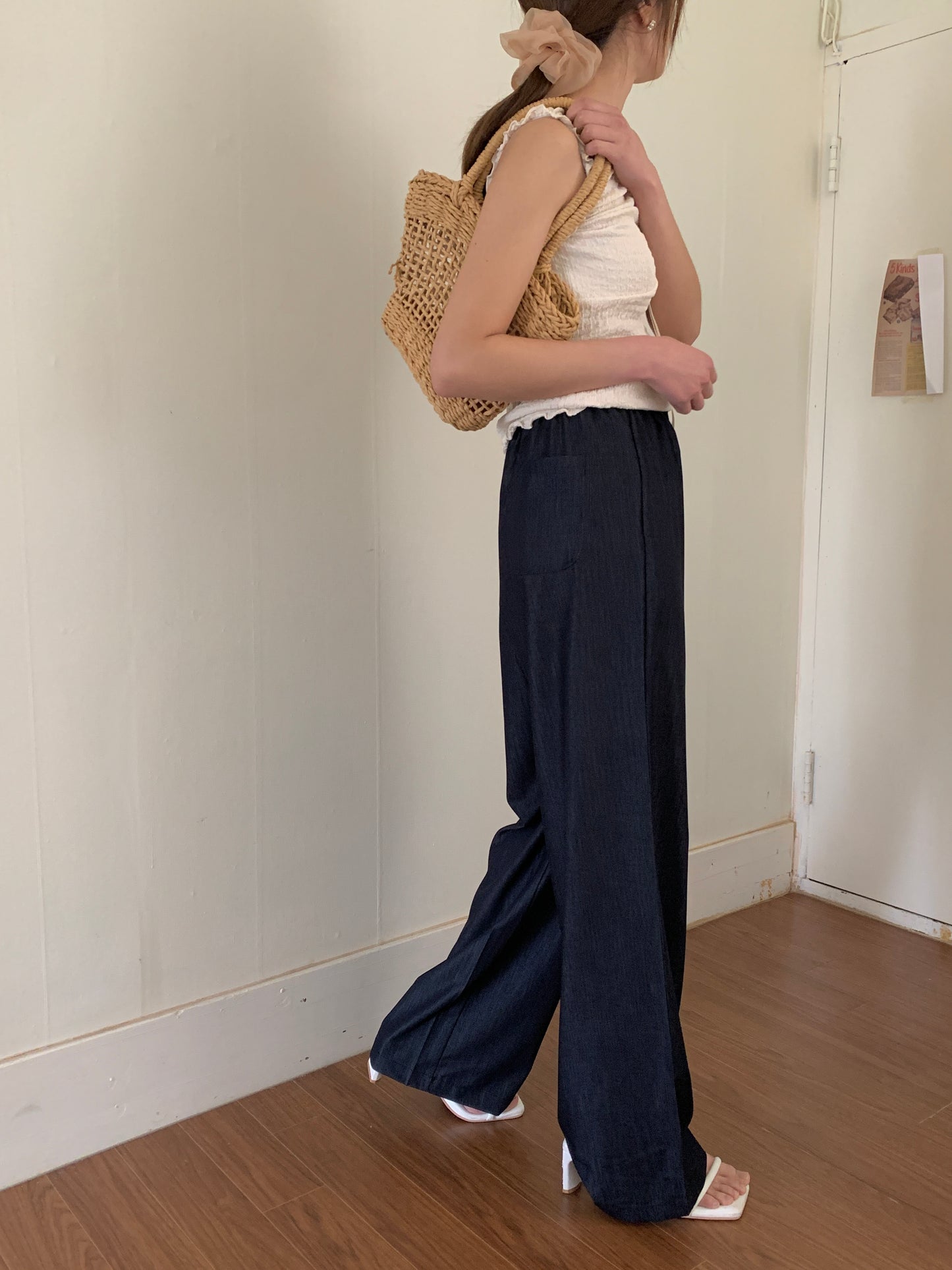Ice banding denim slacks ショート丈あり