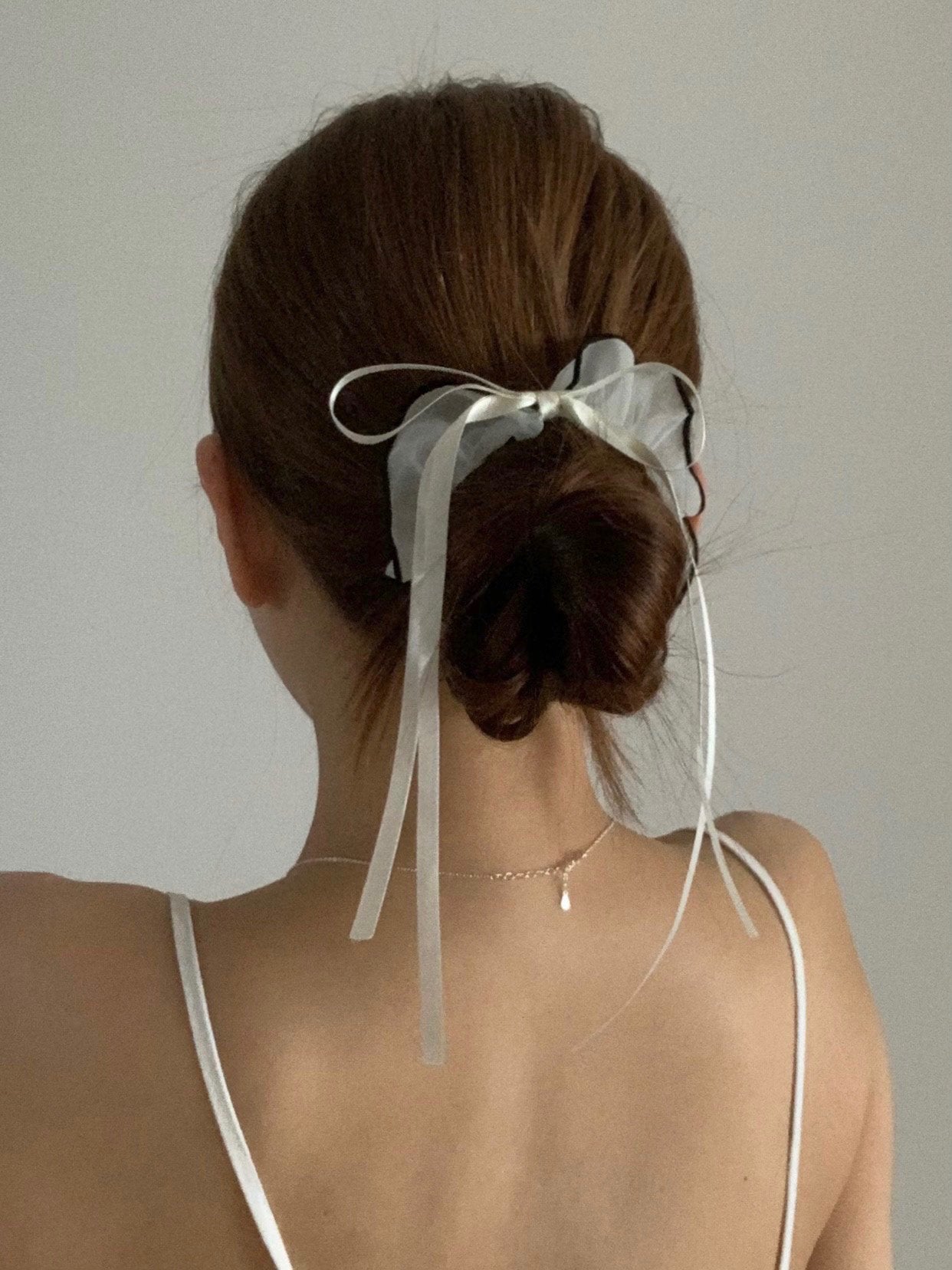 long ribbon band