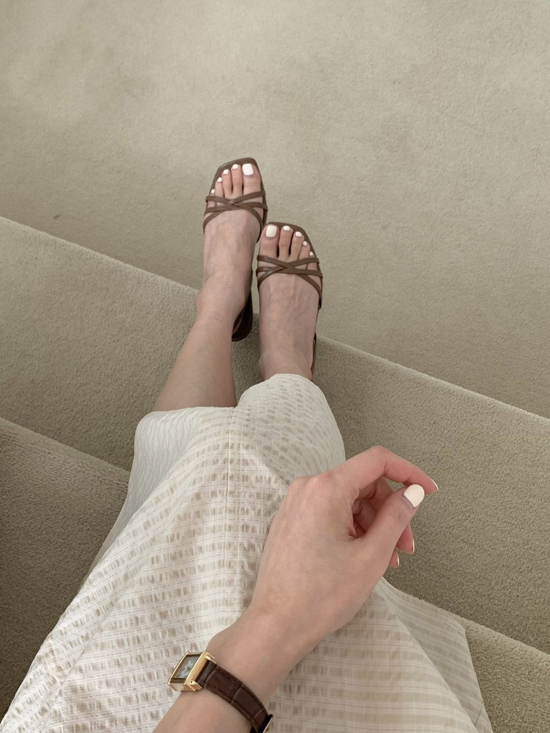 twisted strap mule-3col