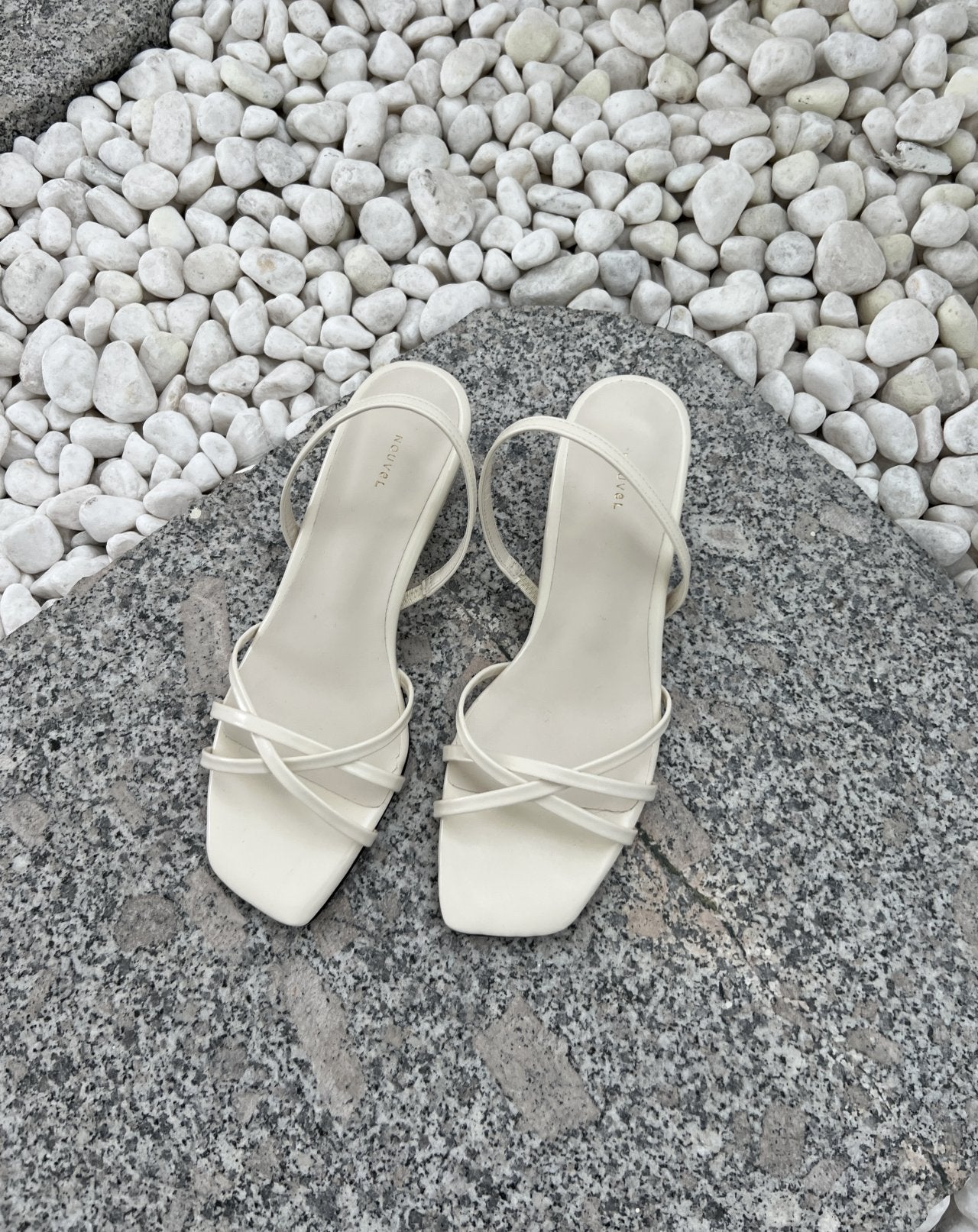 twisted strap mule-3col
