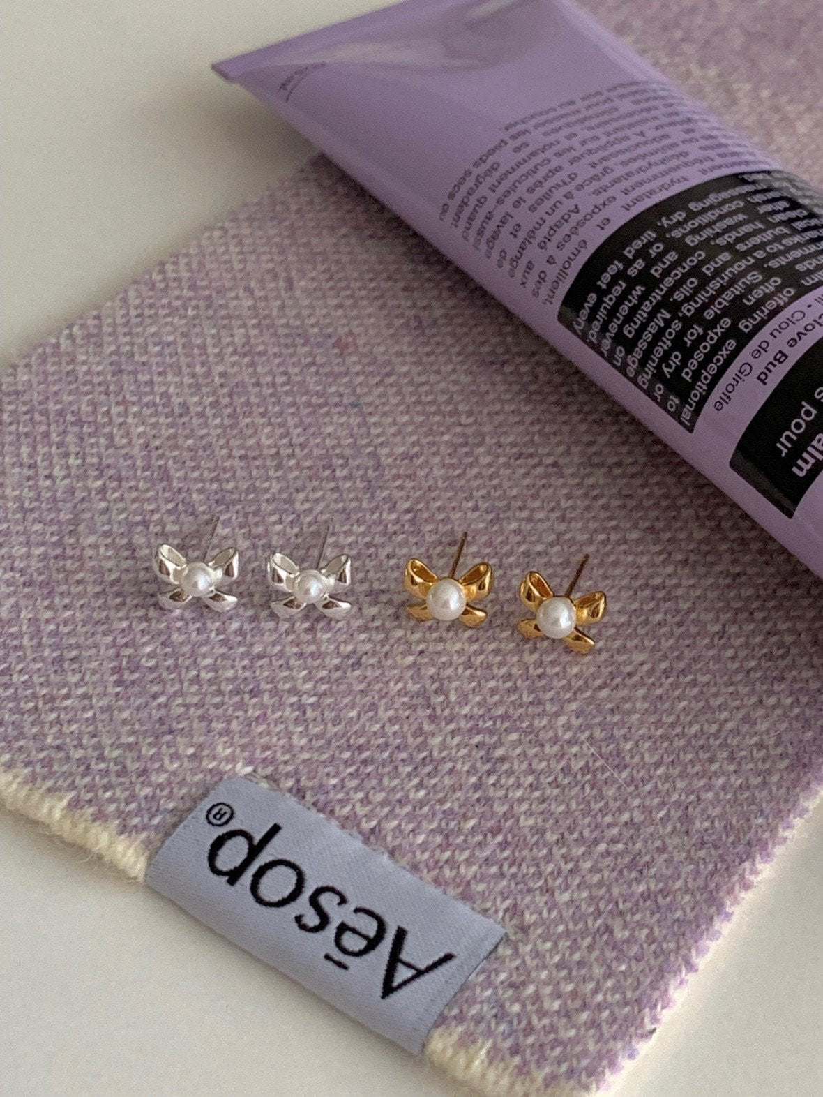 Pearl ribbon earring-2col