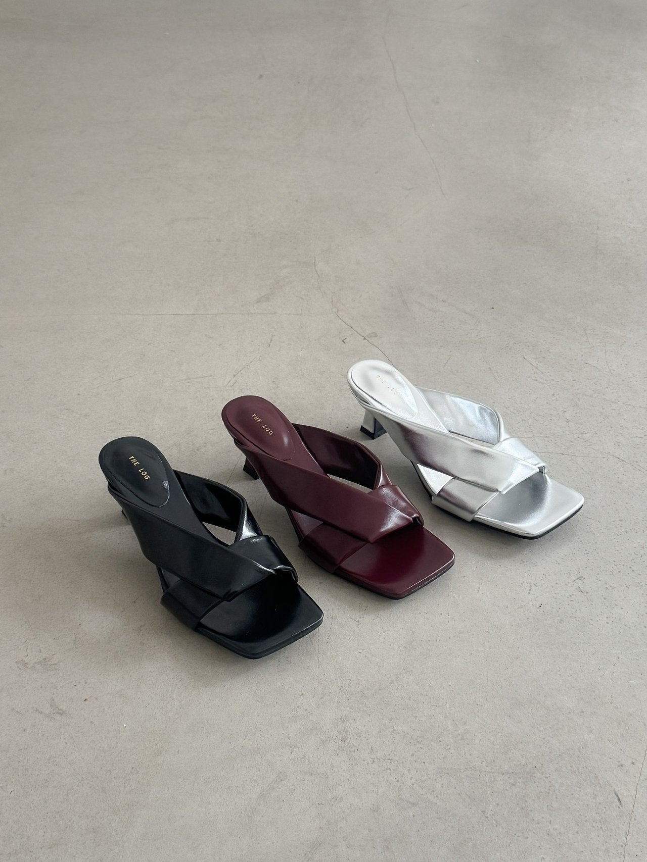 Bordeaux Twisted Noir mule