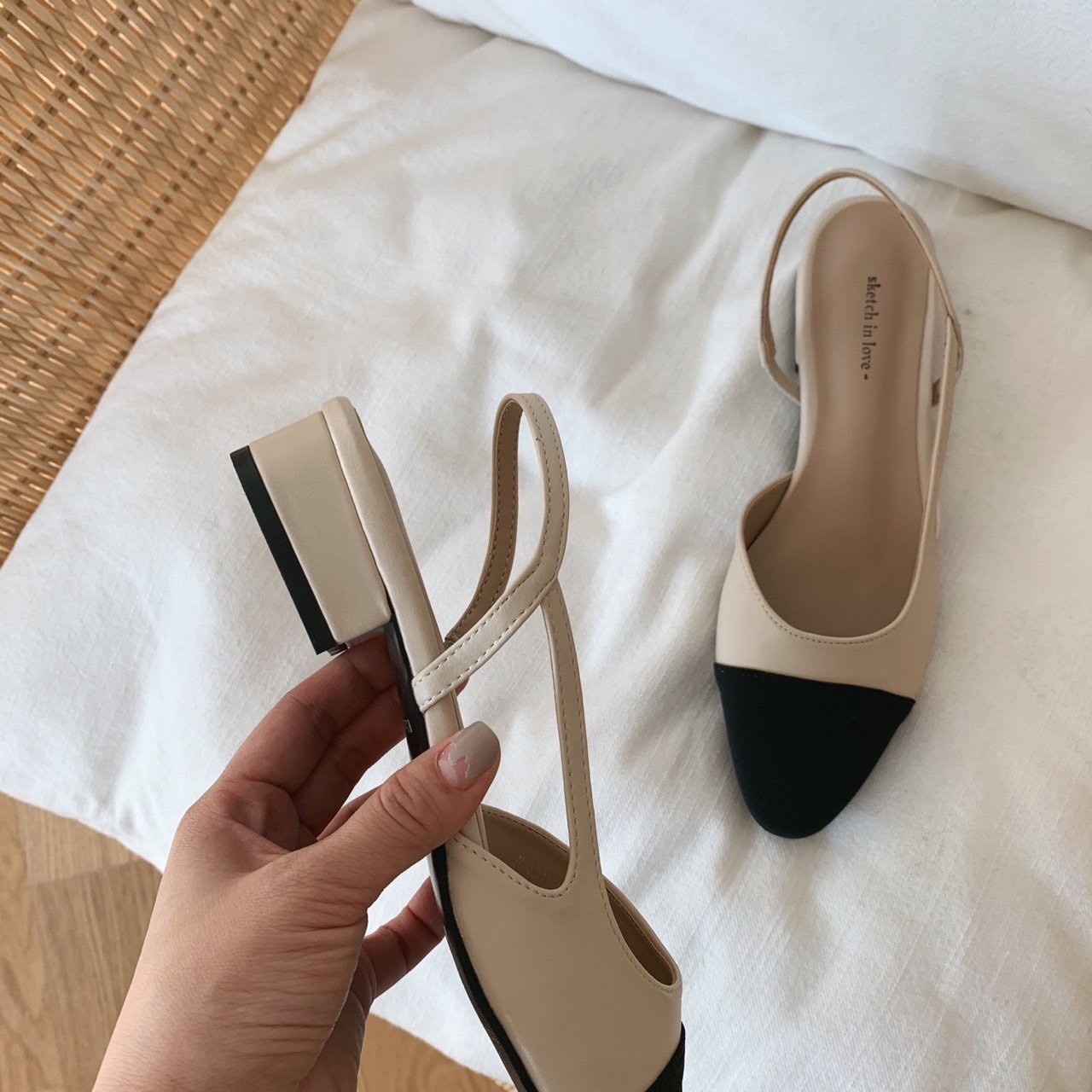 Original front color sling back