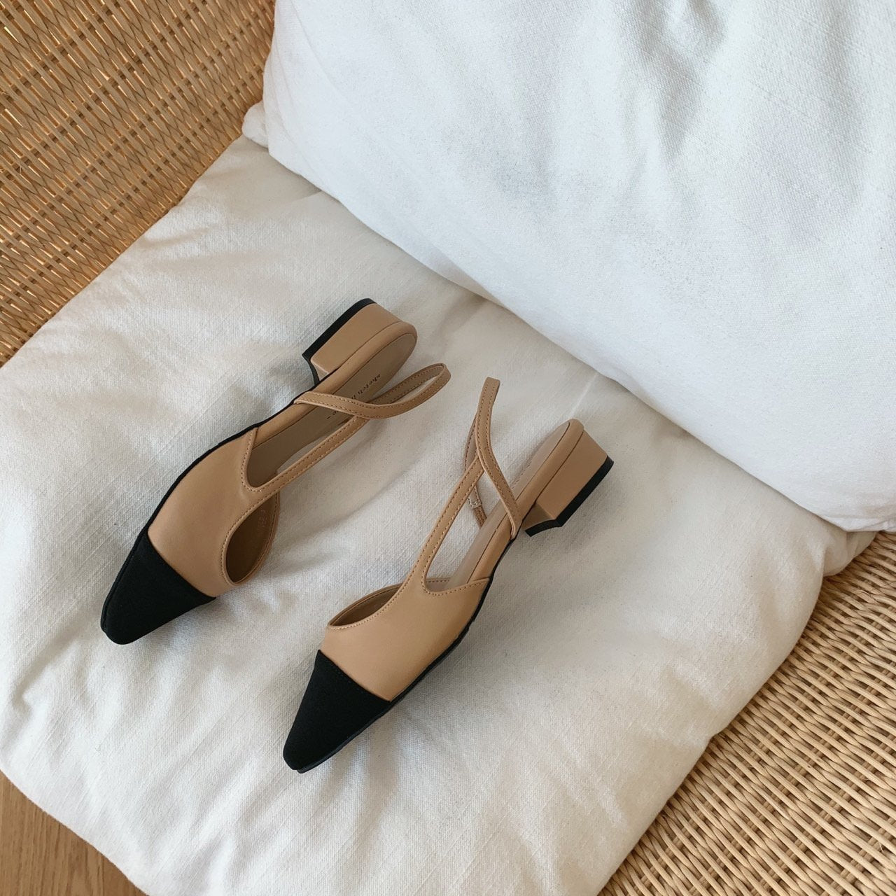 Original front color sling back