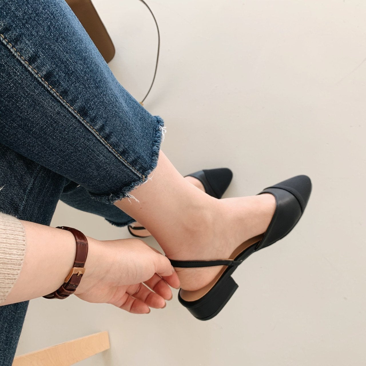 Original front color sling back