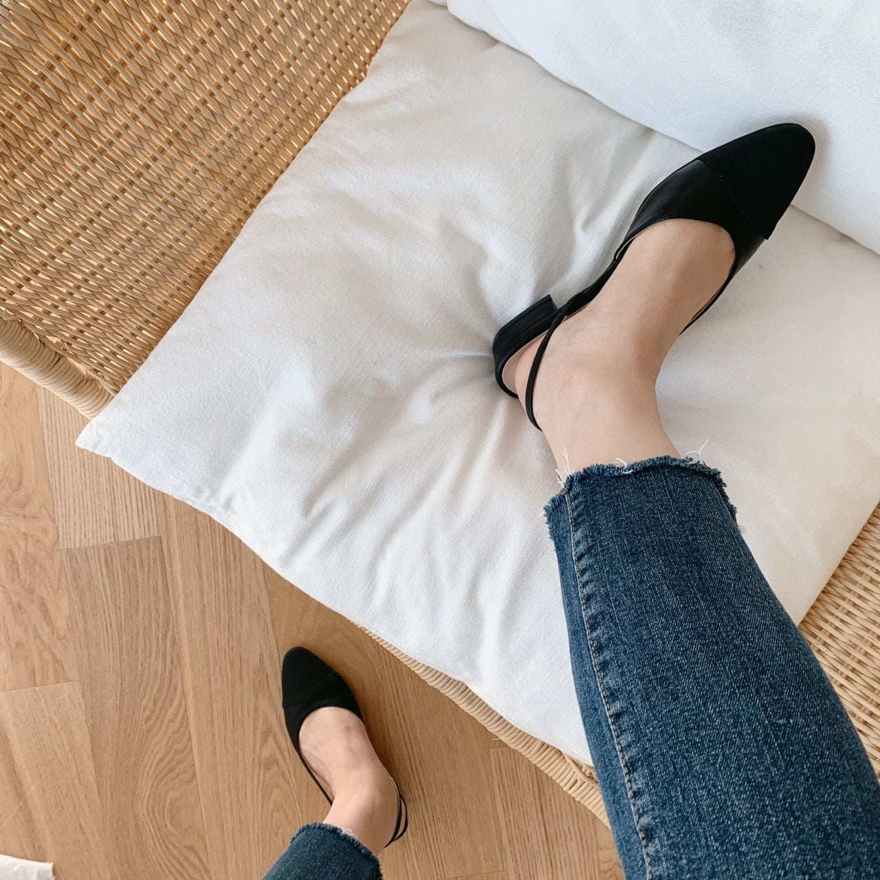 Original front color sling back