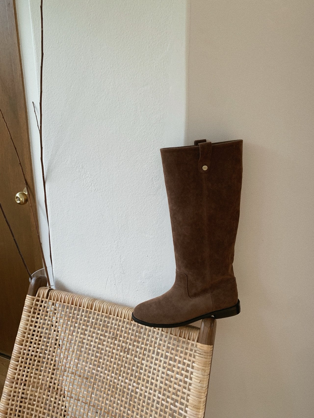 Antique Logo Basic Suede Long Boots-2col