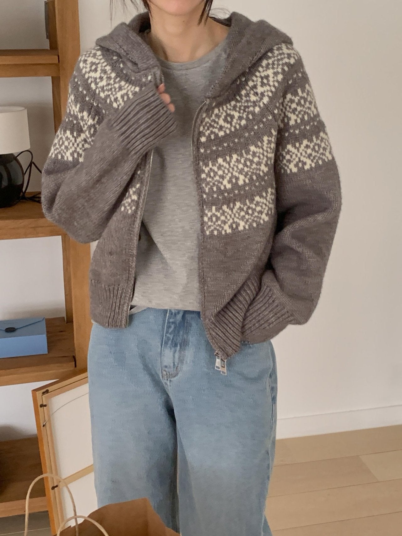 Daisy hood zip-up-3col