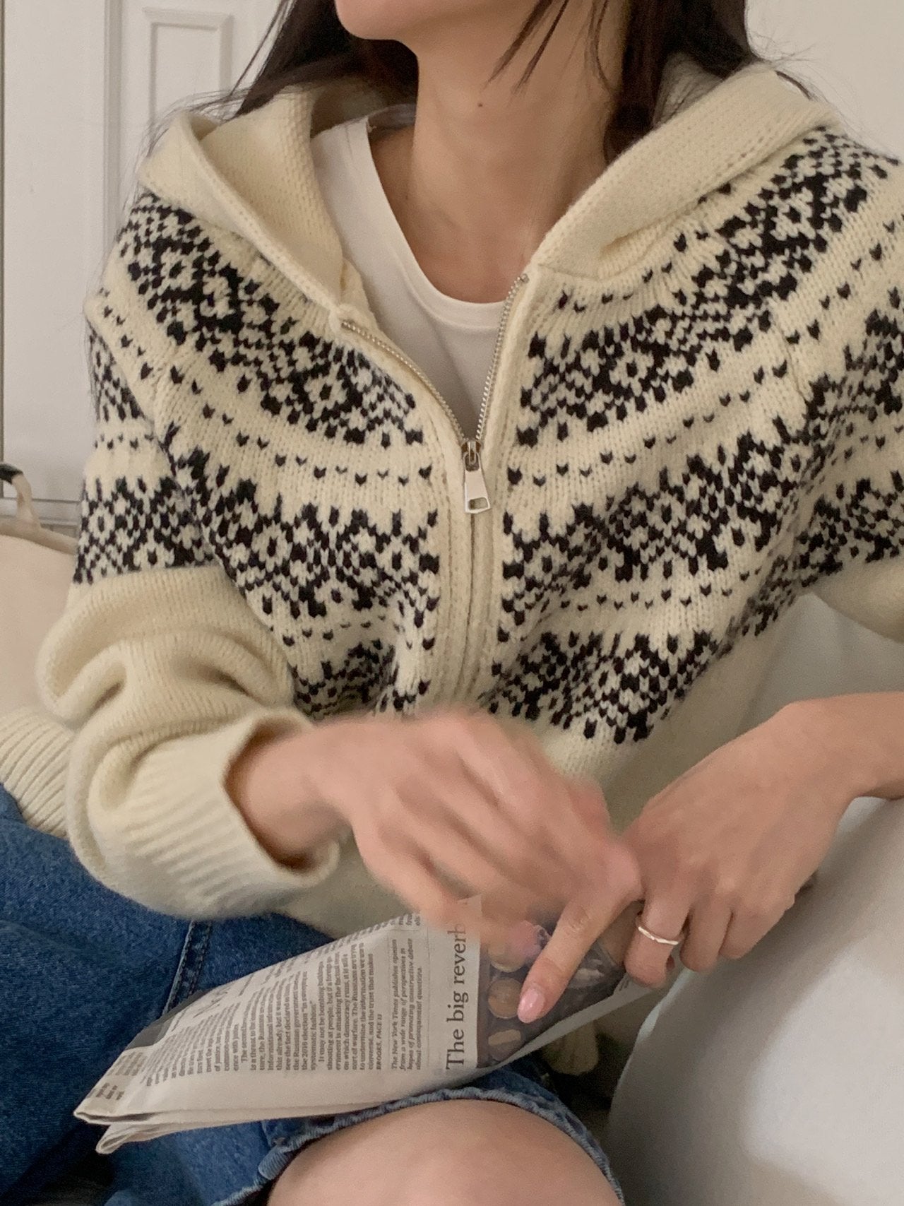 Daisy hood zip-up-3col