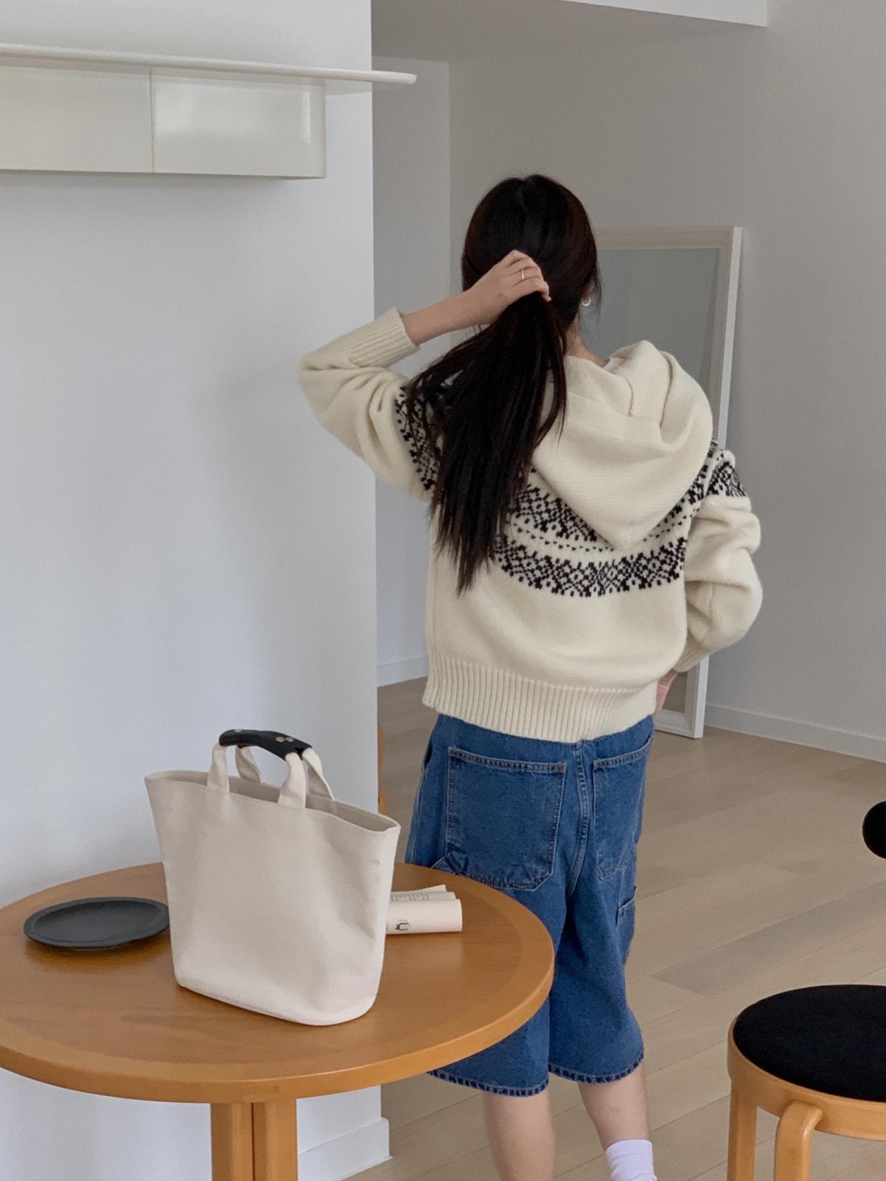 Daisy hood zip-up-3col