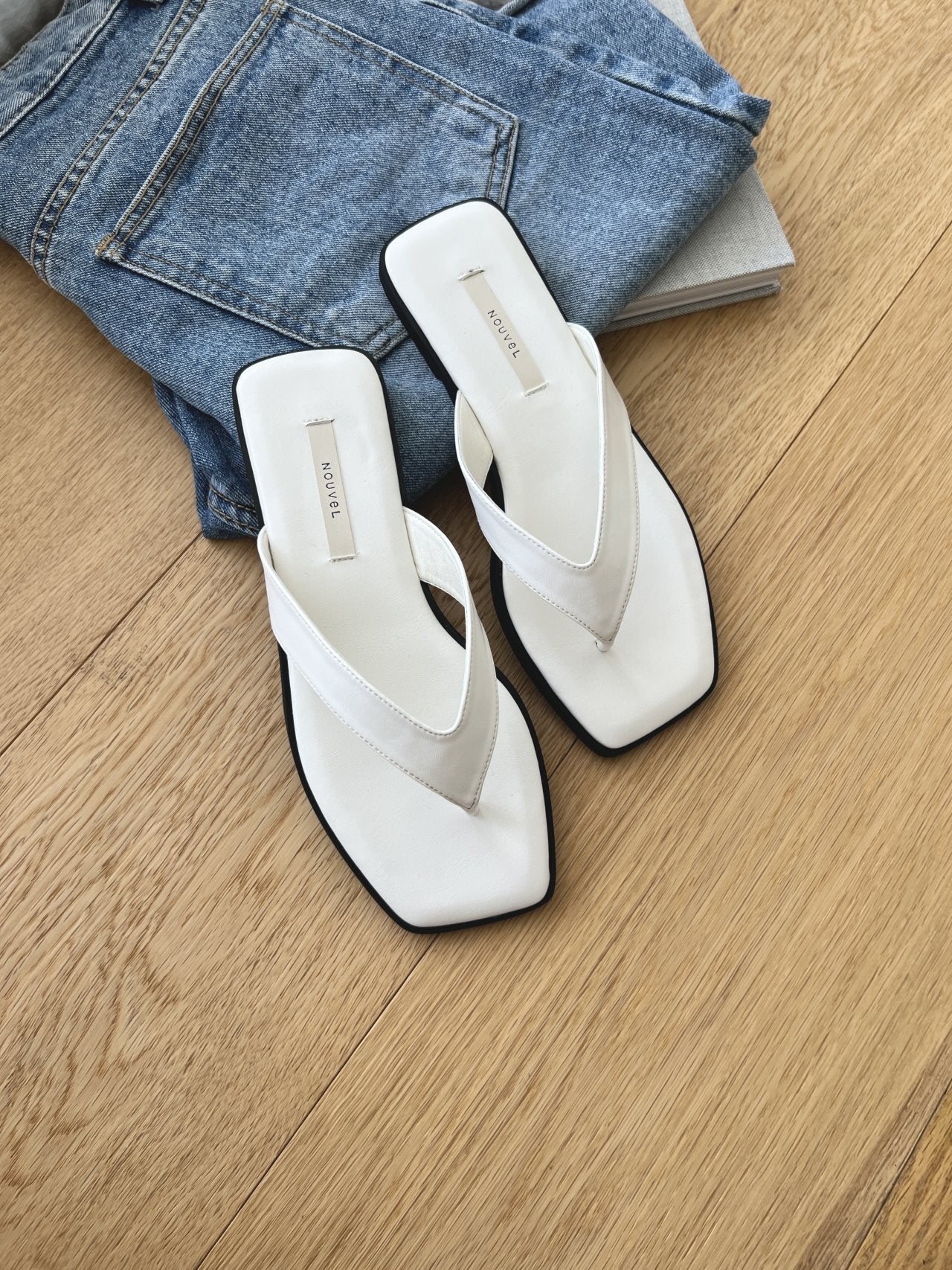 Square flip-flops