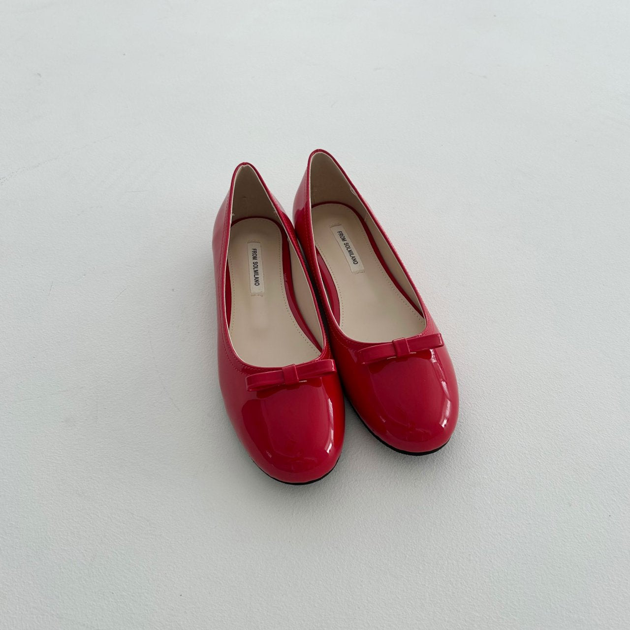 sol ribbon flat