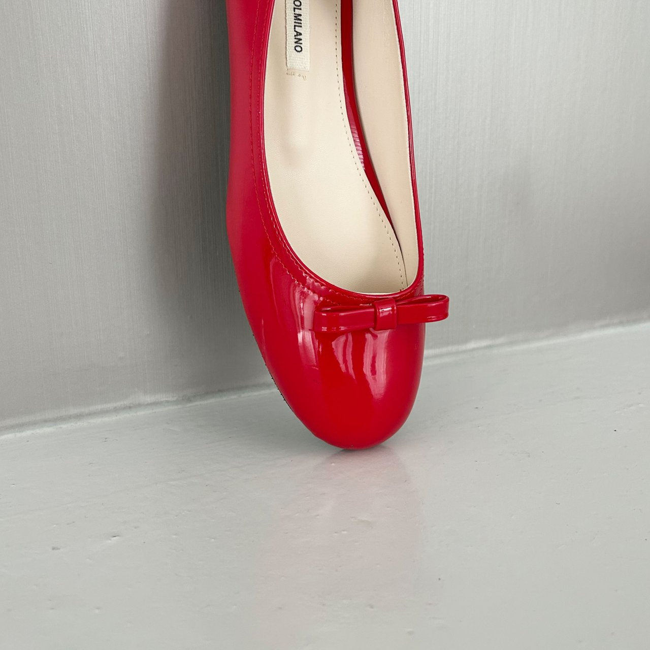 sol ribbon flat