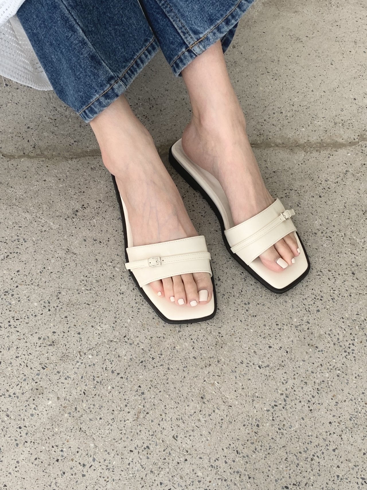 Strap Flat Mule-3col