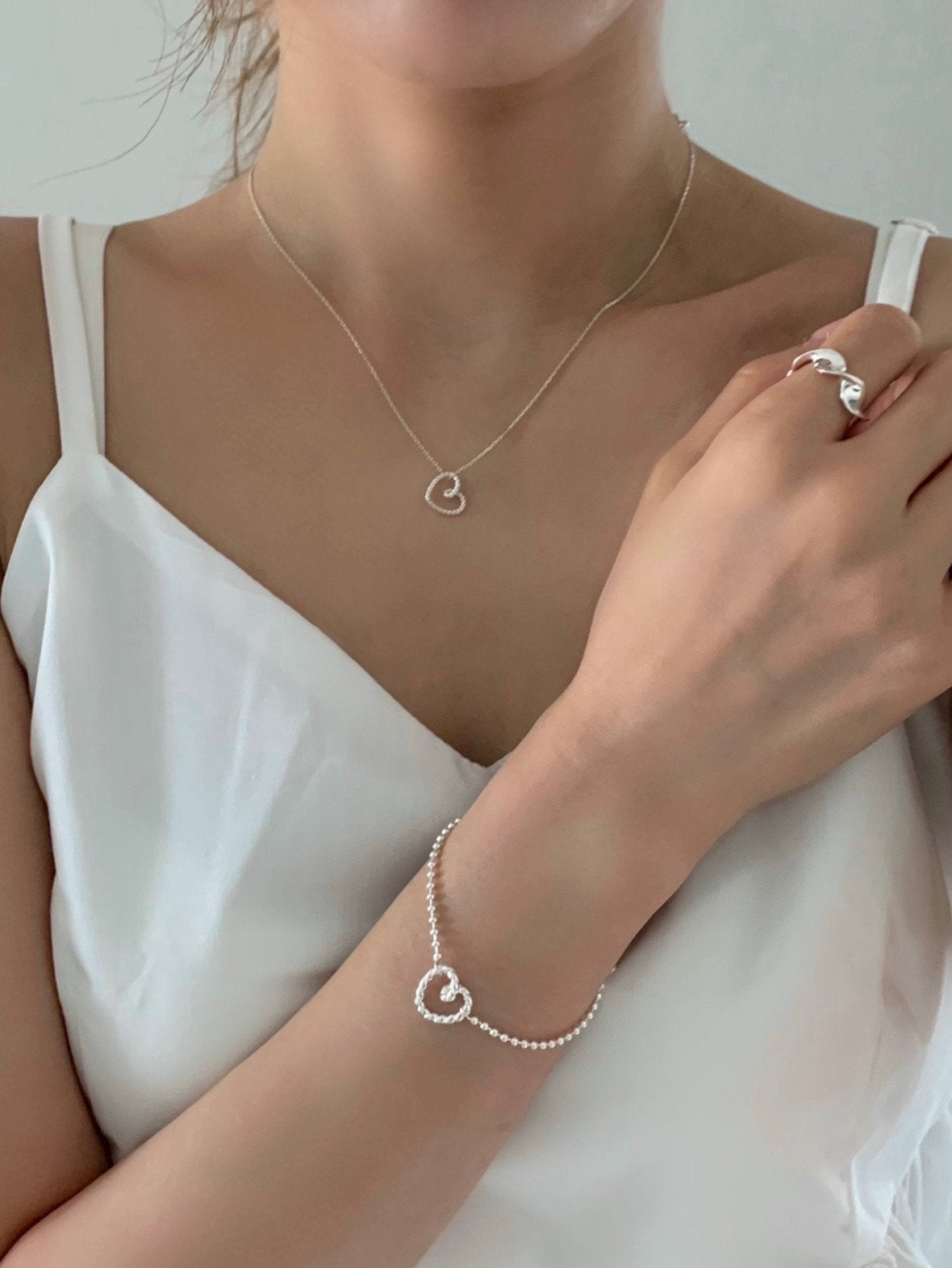 Twisted Heart Silver Ball Bracelet
