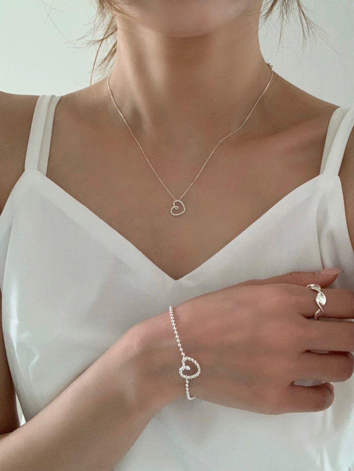 Twisted Heart Silver Ball Necklace