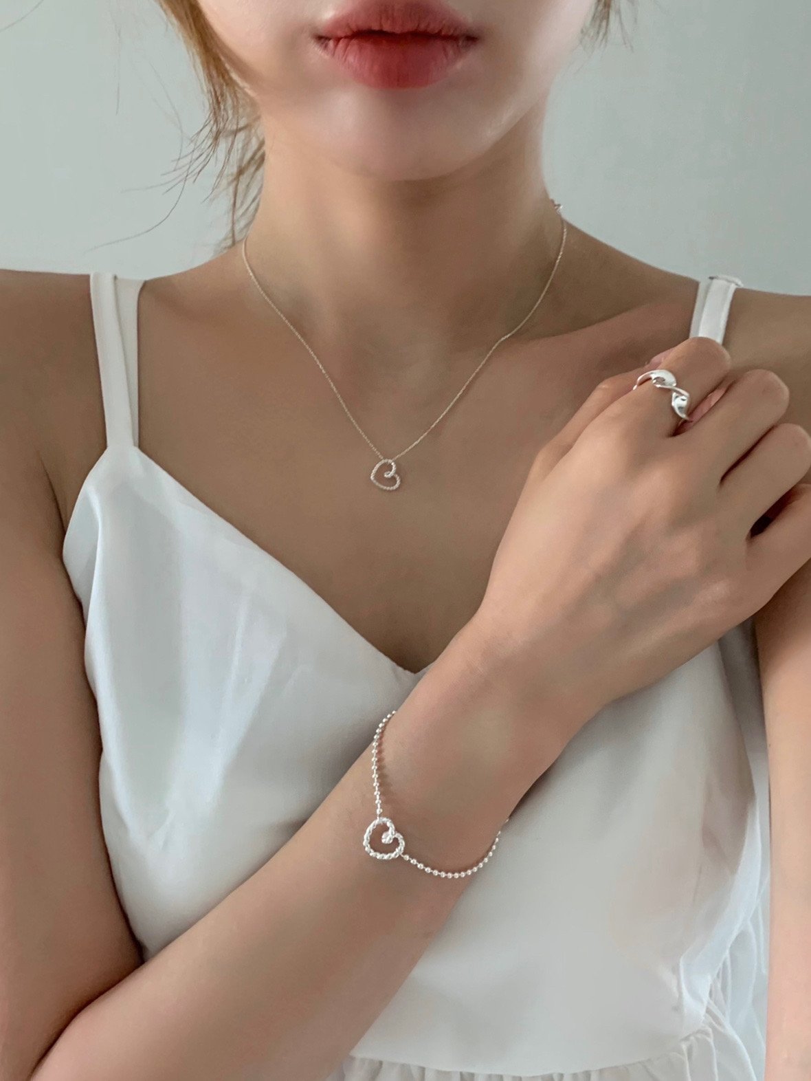 Twisted Heart Silver Ball Necklace