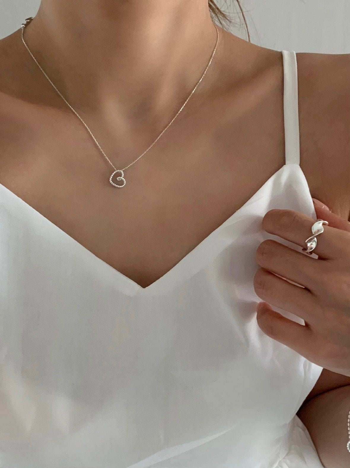 Twisted Heart Silver Ball Necklace