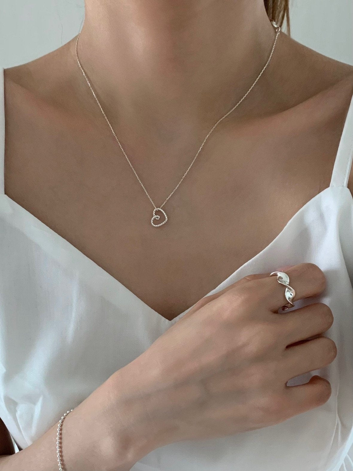 Twisted Heart Silver Ball Necklace