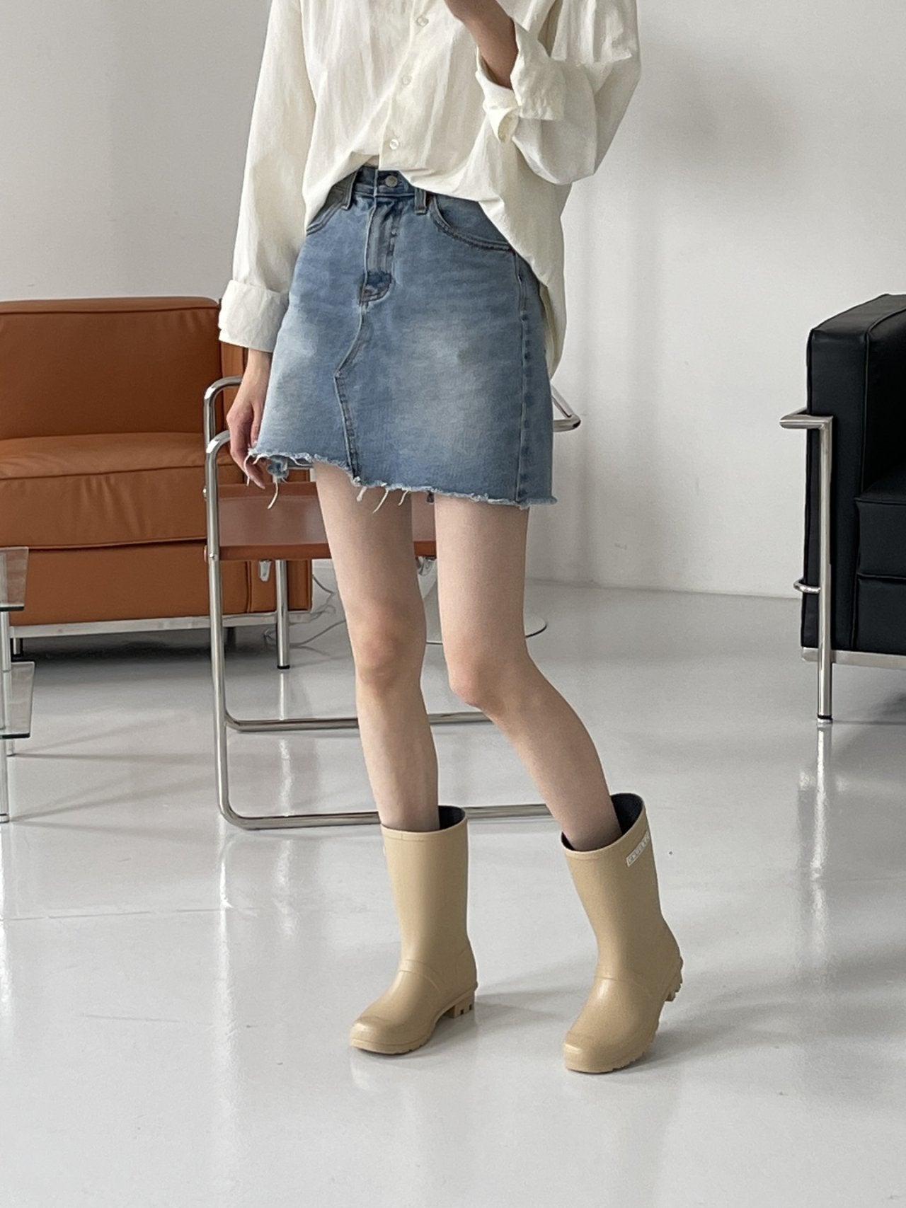 Chuchu Rain Middle Boots two