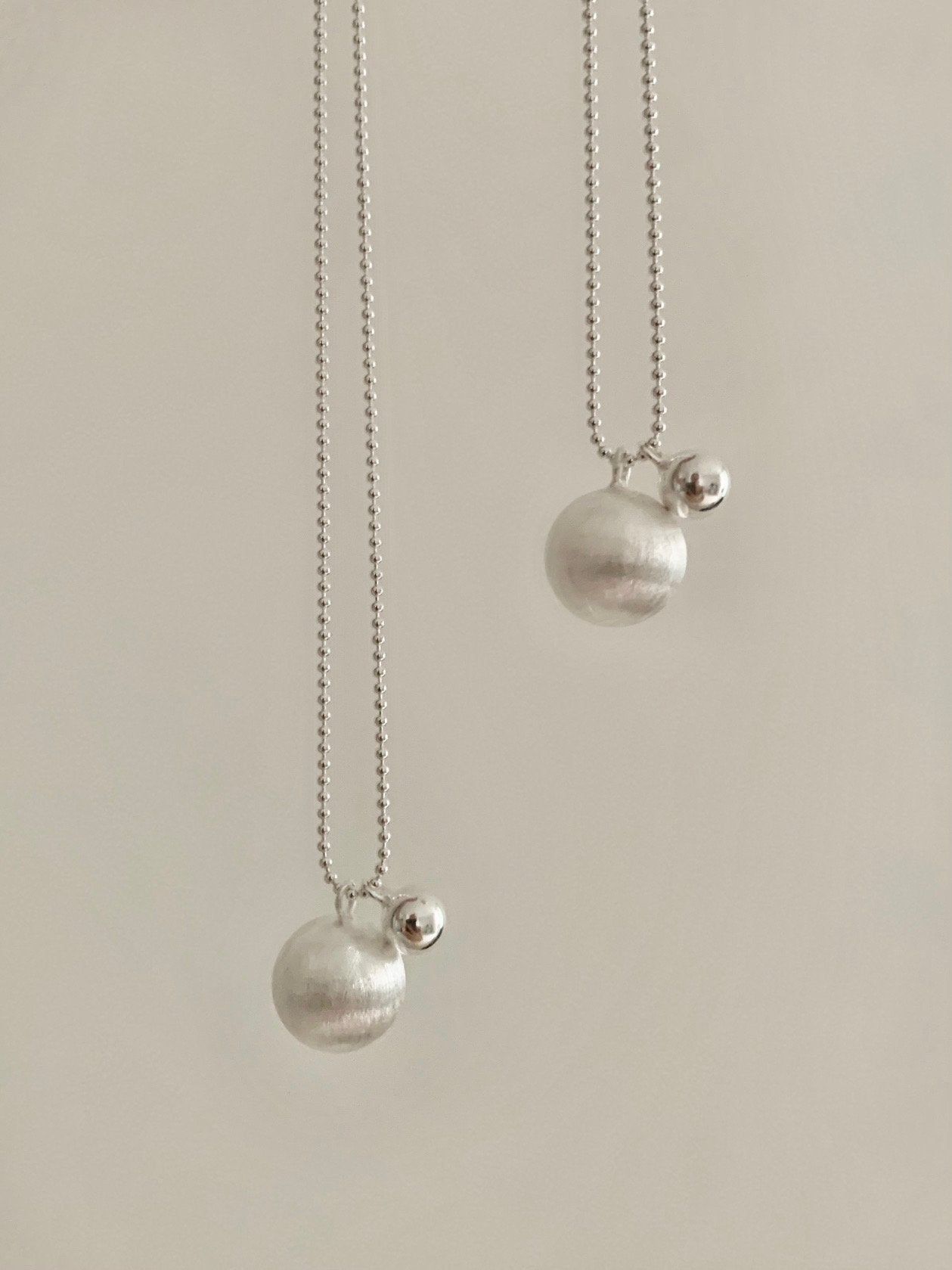 matte silver ball long necklace