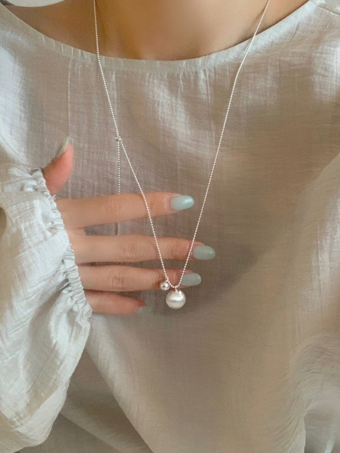 matte silver ball long necklace
