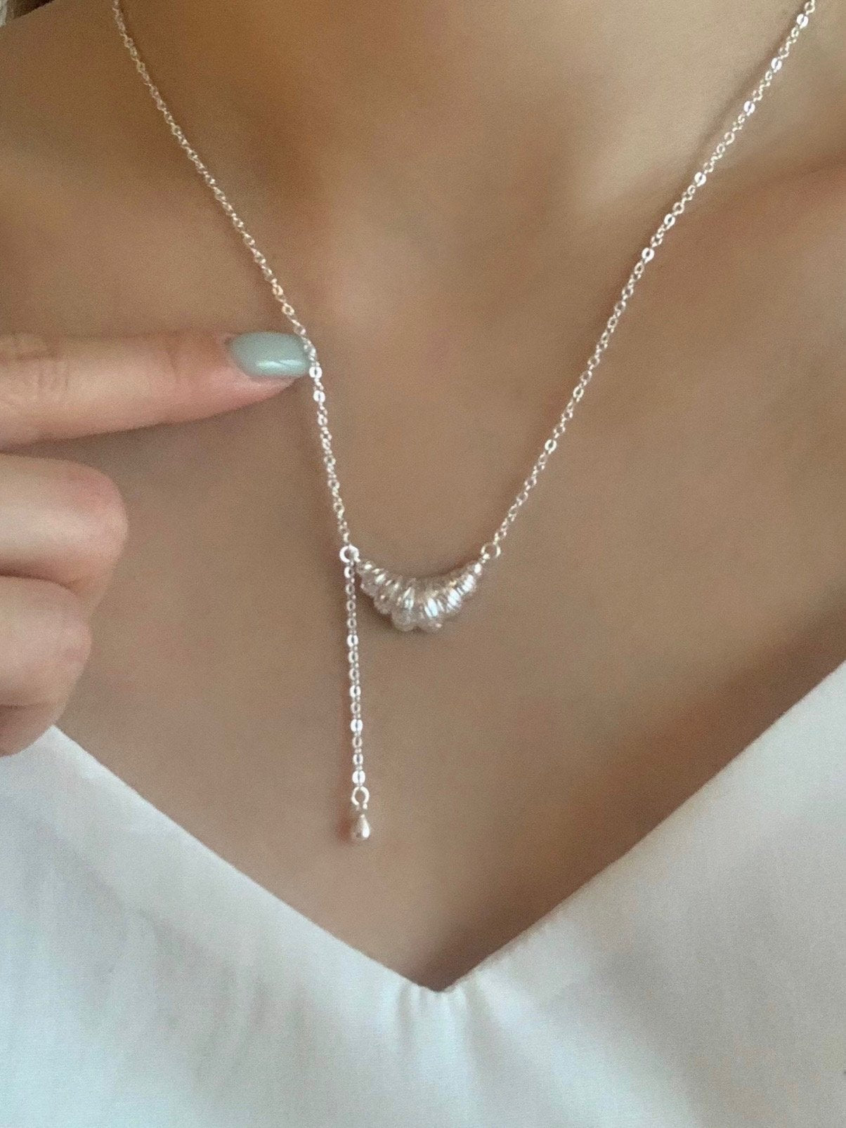 Bold croissant drop necklace