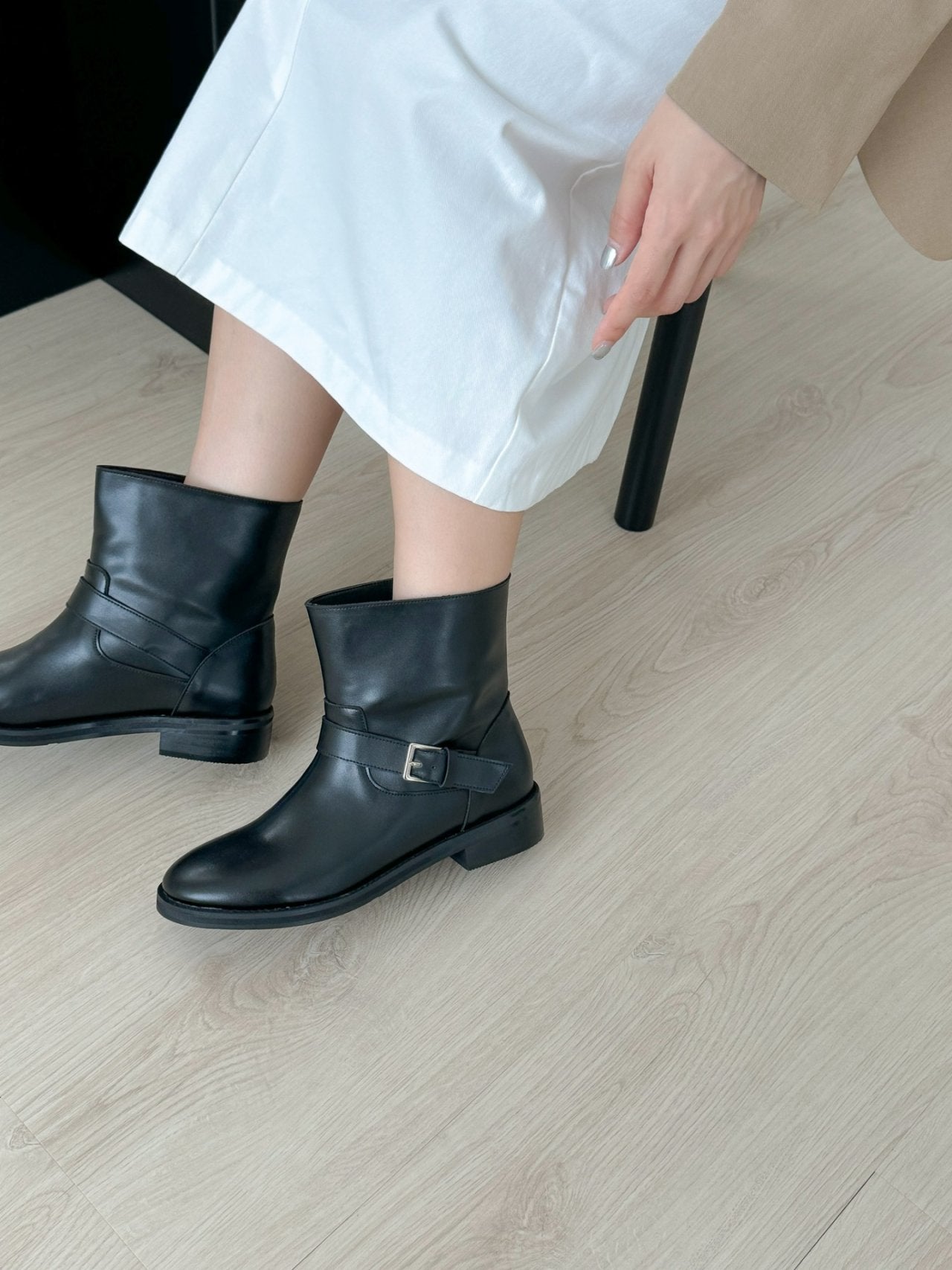 short buckle rider boots