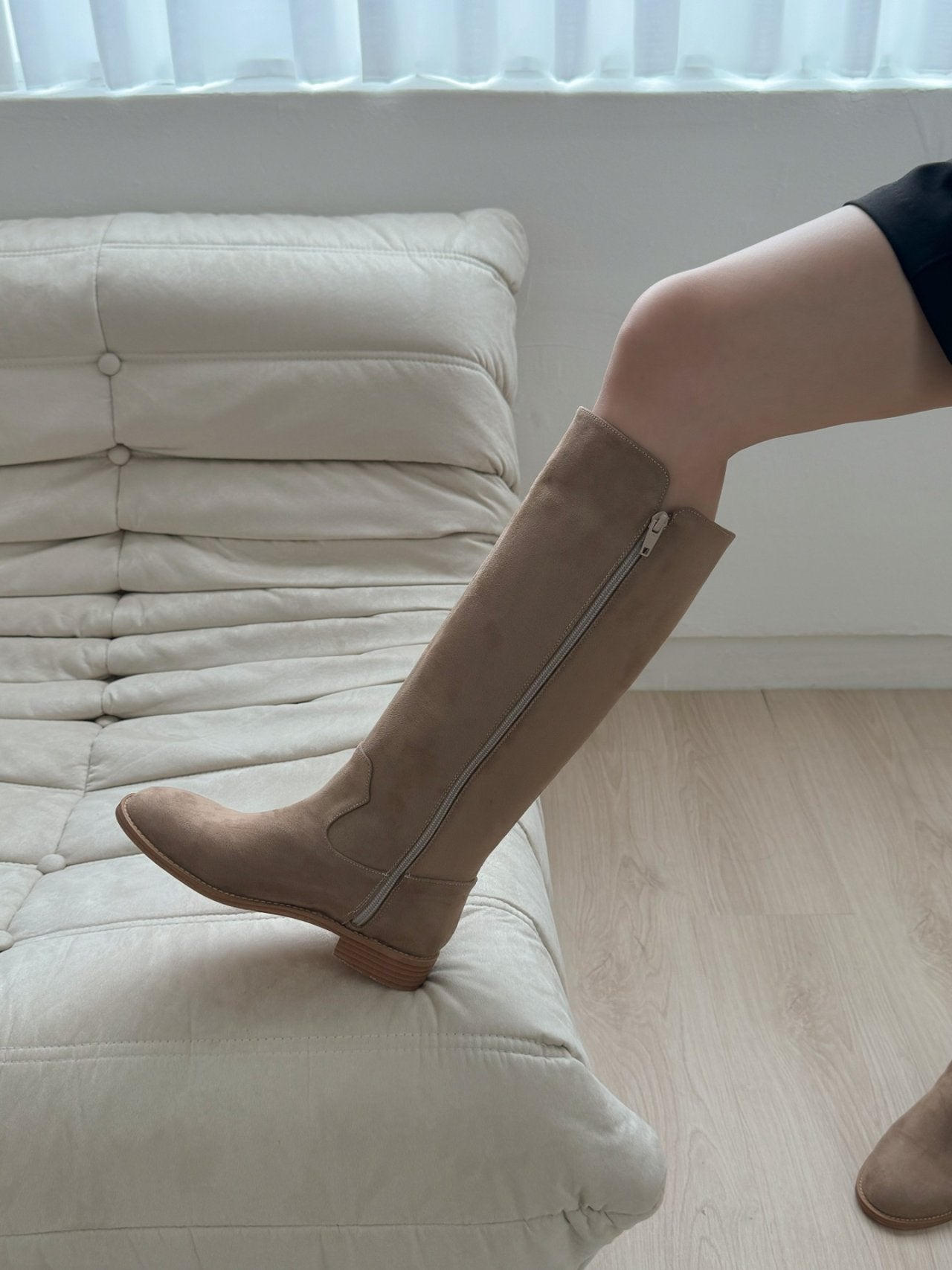 rang suede boots