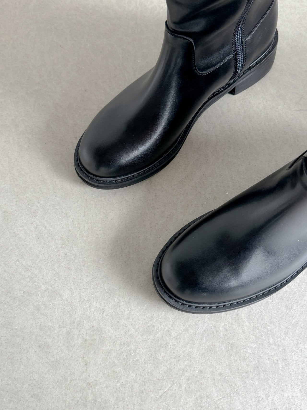 Classic Round Long Boots