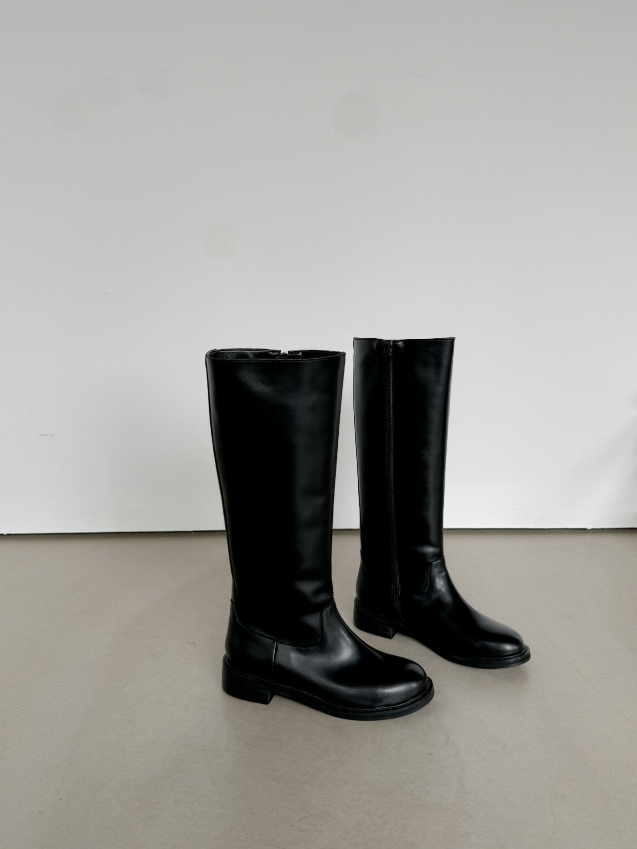 Classic Round Long Boots